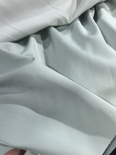 3米x1.45精品醋酸缎加衬／丝滑细腻柔软，重400克一米#143