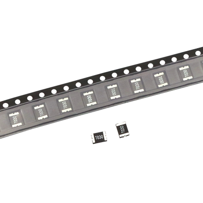 贴片PTC自恢复保险丝封装1812