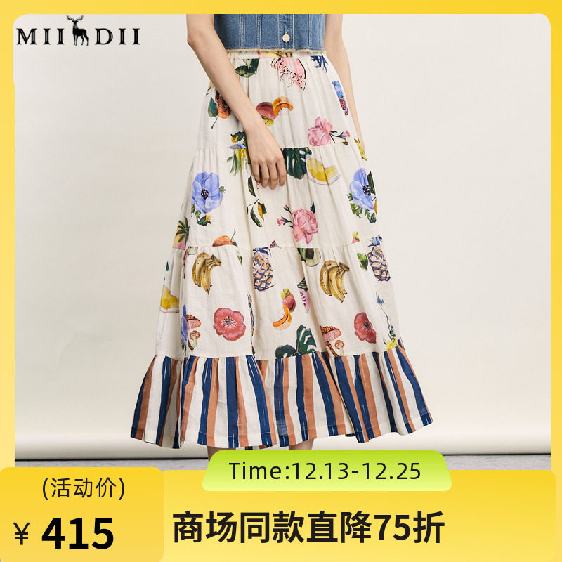 原创印花连衣裙，花色大方浪漫，包容性强