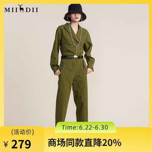 帅气个性的连体工装裤，小鹿暗纹提花面料