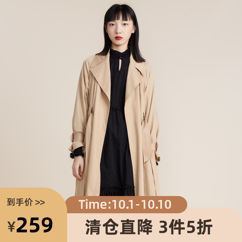 经典H型大翻领风衣，天丝锦纶面料，双排扣