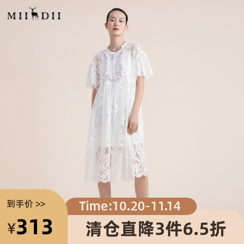 蕾丝面料与手钩工艺结合，高腰宽松版型