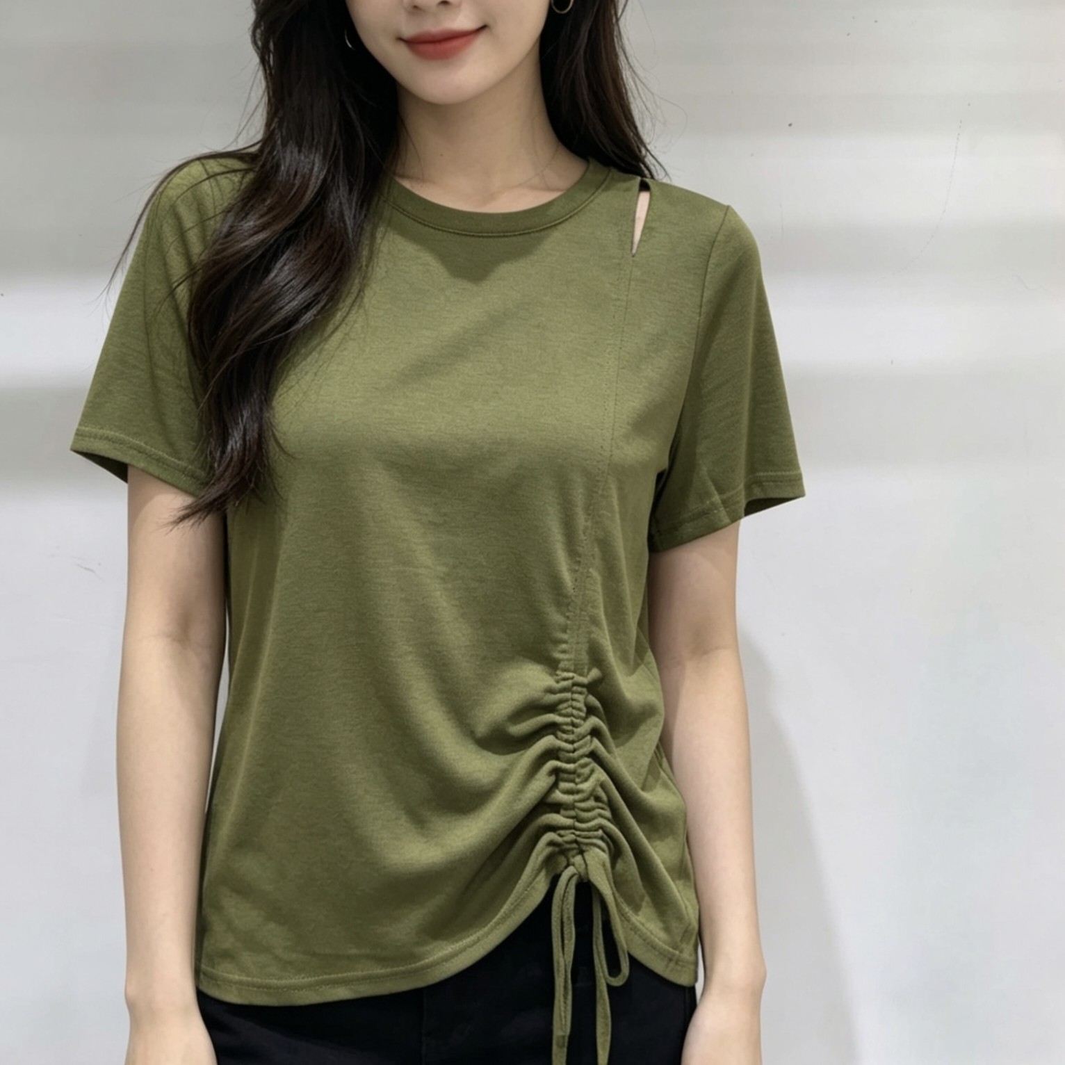 高端欧货夏季新款时尚圆领露锁骨设计收腰抽褶飘带短袖T恤女上衣