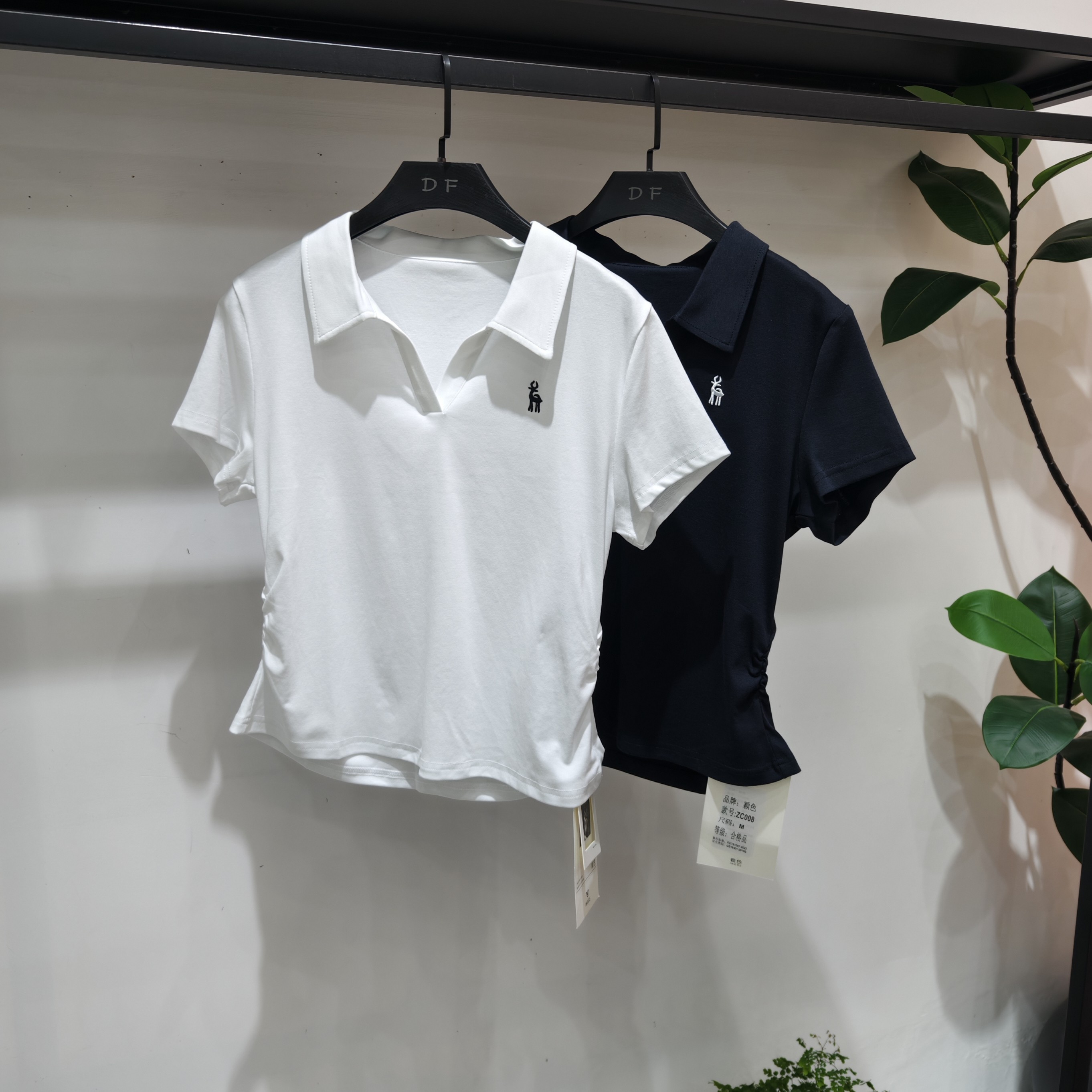 刺绣翻领V领polo衫收腰T恤女士2026夏季新款短袖百搭上衣