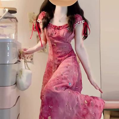 玫红色特别漂亮掐腰连衣裙夏女2025新款轻奢高级感收腰显瘦碎花裙