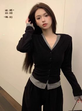 MR【高品质】黑色假两件V领长袖T恤女大码打底衫显瘦针织开衫上衣