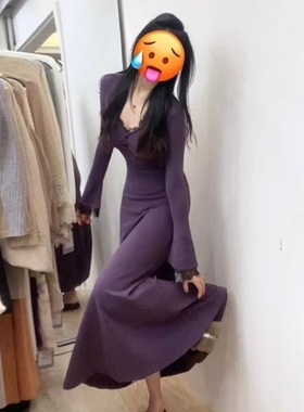 法式简约蕾丝V领紫色连衣裙早秋季2025新款打底包臀气质显瘦长裙