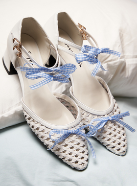 SugerFuFu原创设计 手工制作镂空编织蓝白格蝴蝶结粗跟尖头玛丽珍