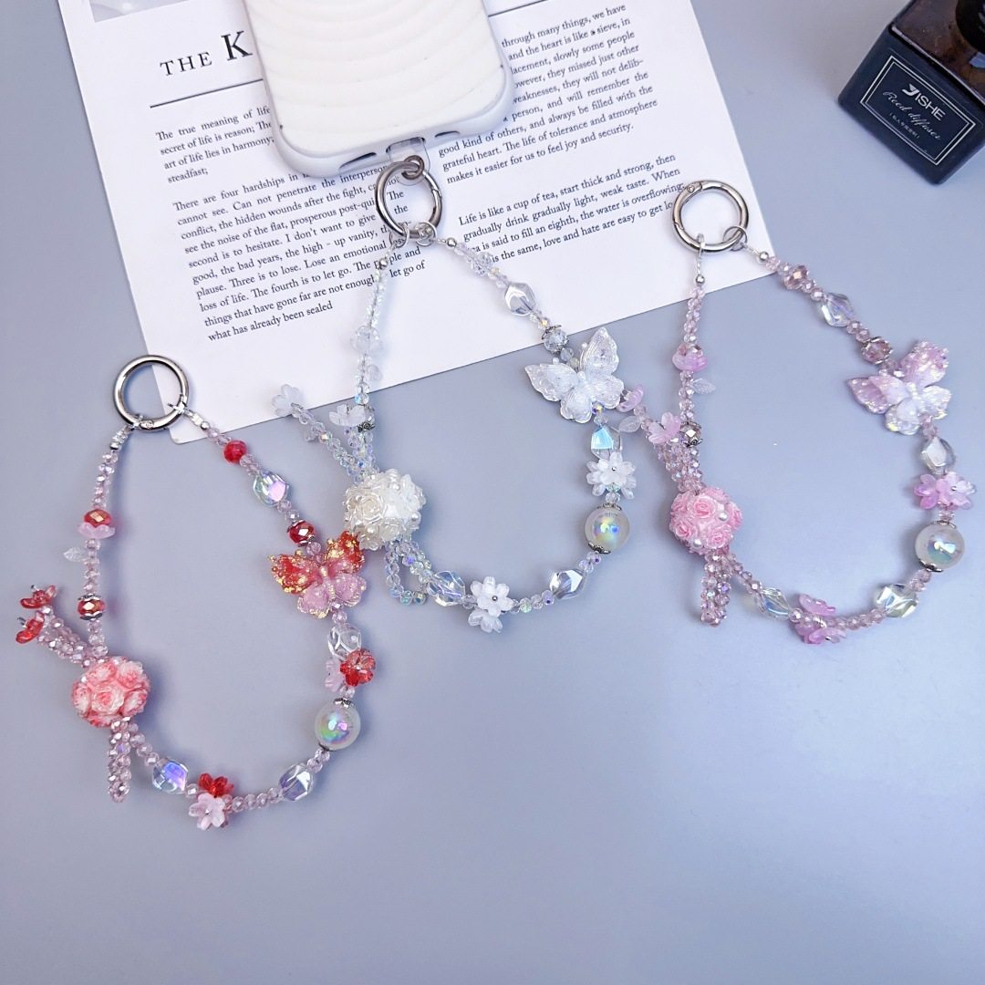 2025新款水晶手机链夜光蝴蝶轻奢小众精致高级感手工串珠挂件挂链