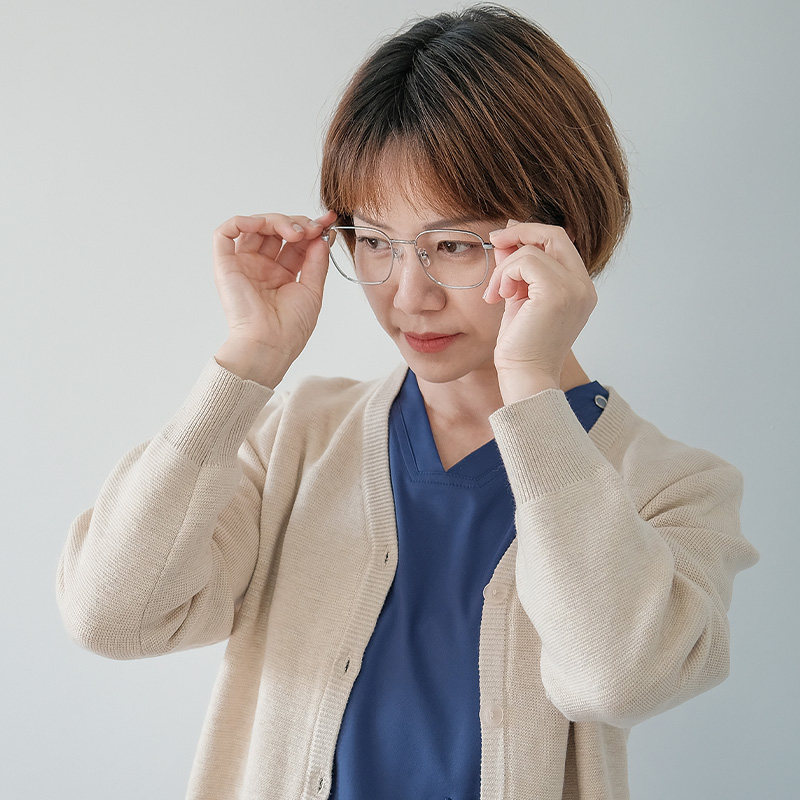 灵客双针织单排扣外套厚款