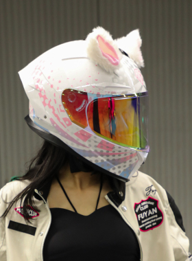 艾狮摩托车头盔女士全盔男电动车机车冬季四季通用安全帽3C认证灰