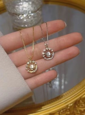 梦幻星球宇宙天文球土星项链地球仪彩色吊坠复古高级感