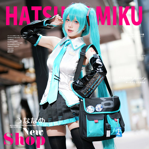 初音未来miku周边斜挎包大容量