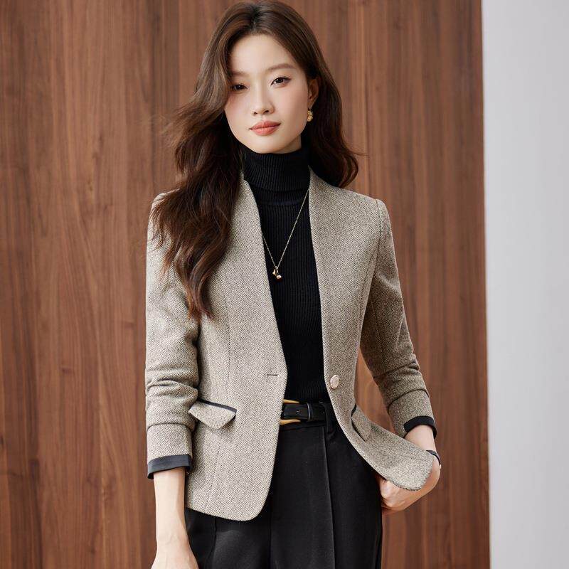 咖色毛呢西装外套女2025新款秋冬高级感小个子休闲女士小西服上衣
