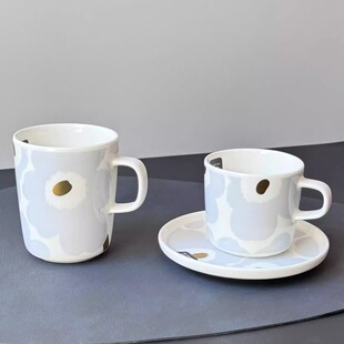 新款 芬兰marimekko灰金马克杯进口咖啡杯盘子碗花朵杯陶瓷餐具