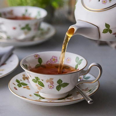 Wedgwood野草莓骨瓷咖啡茶套装