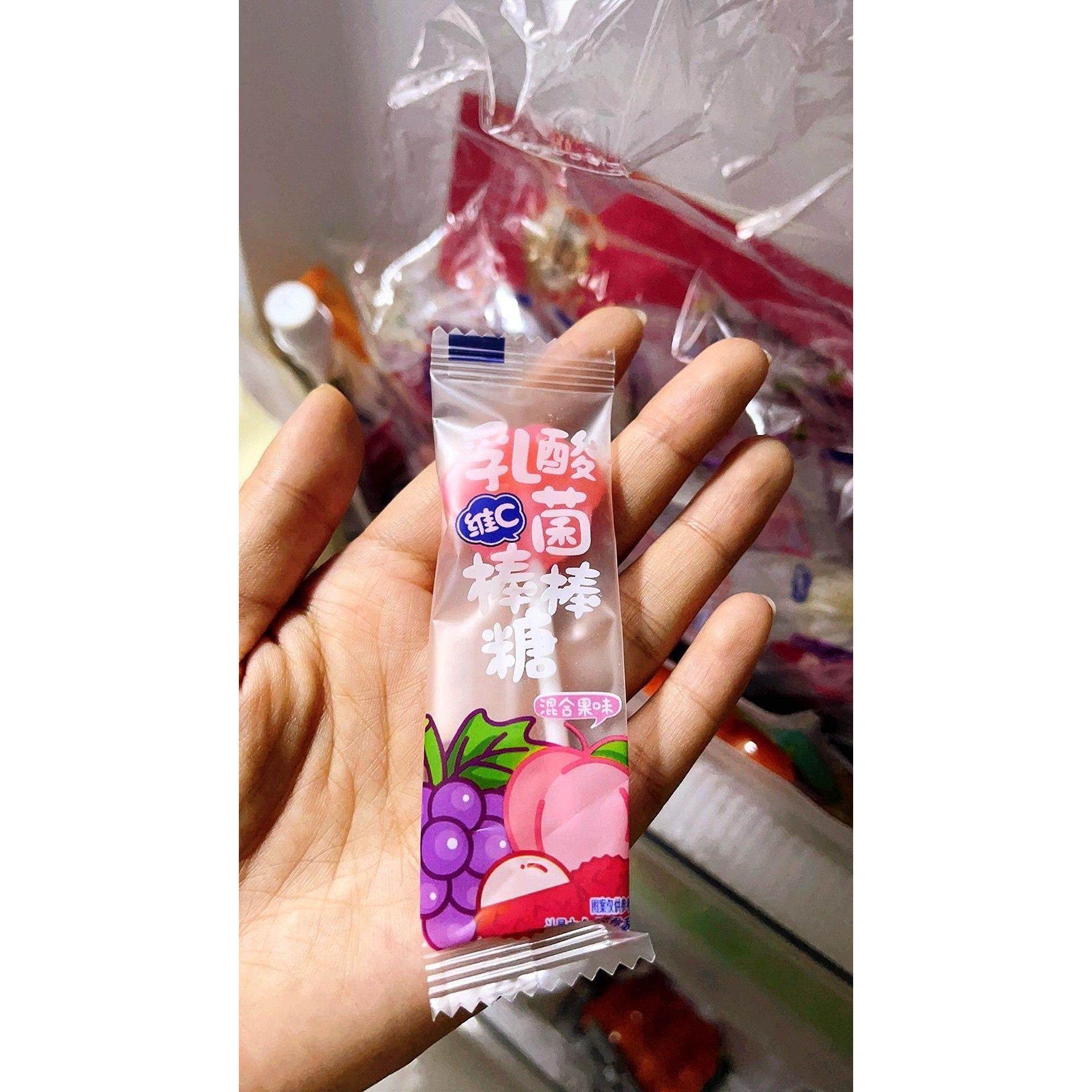 新货乳酸菌维C棒棒糖儿童节糖果硬糖水果味高颜值送人解馋小零食