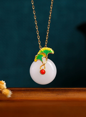 古风平安扣项链女轻奢小众设计感银杏叶仿和田玉锁骨链2025年新款