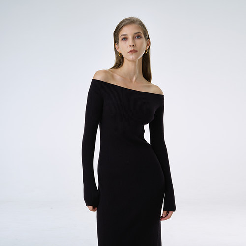 INSPIRE一字肩长袖连衣裙包臀裙