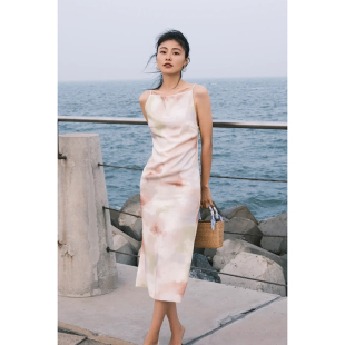 INSPIRE&STORIES 露背显瘦海边度假长裙 法式 印花吊带连衣裙女时尚