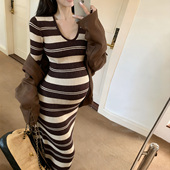 修身 大码 显瘦条纹打底裙拖地辣妈长裙 针织连衣裙女秋冬新款 孕妇装