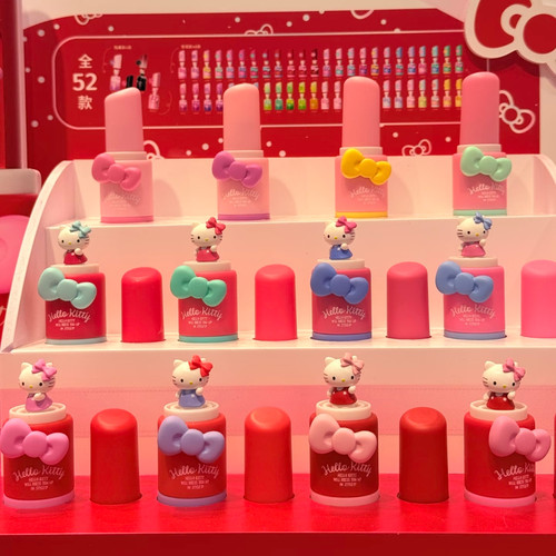 HelloKitty悸动亮相萌粒盲盒
