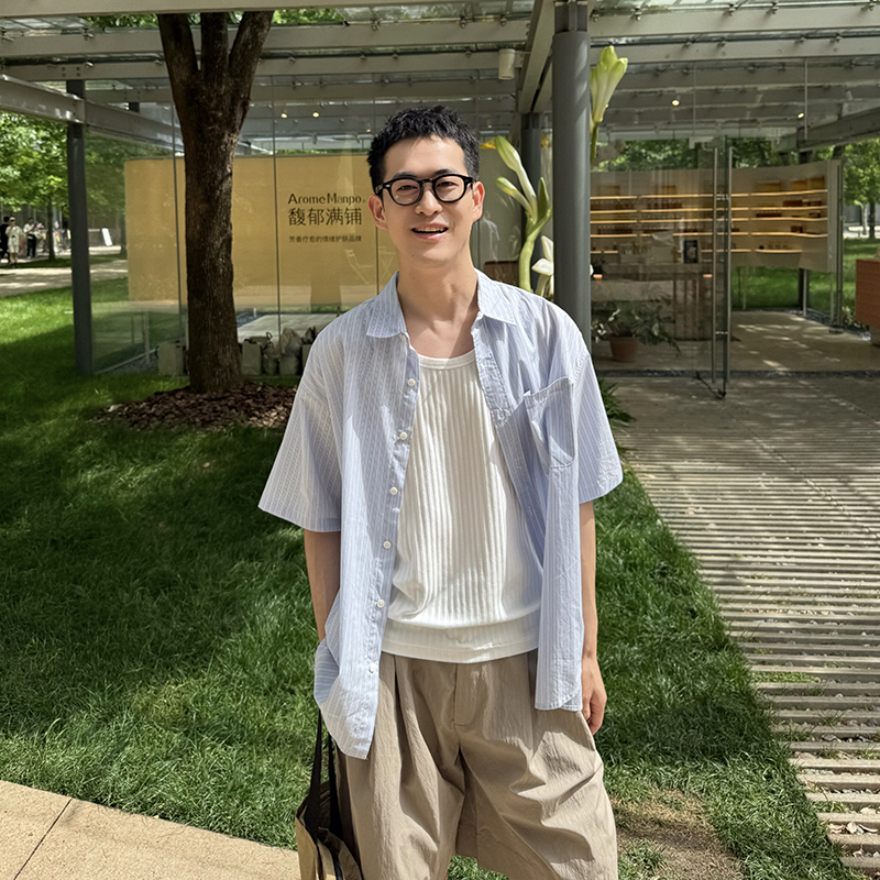 NickTian蓝色薄款条纹短袖衬衫