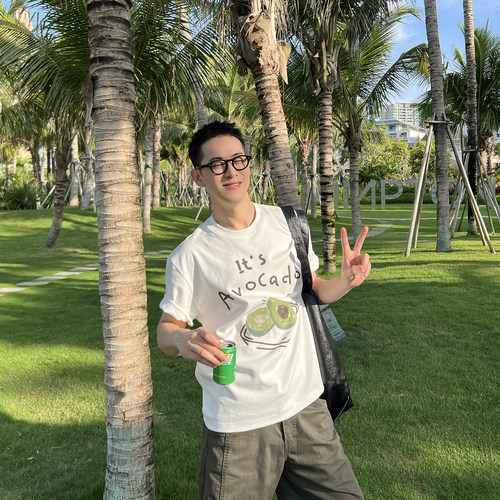 NickTian牛油果印花短袖T恤