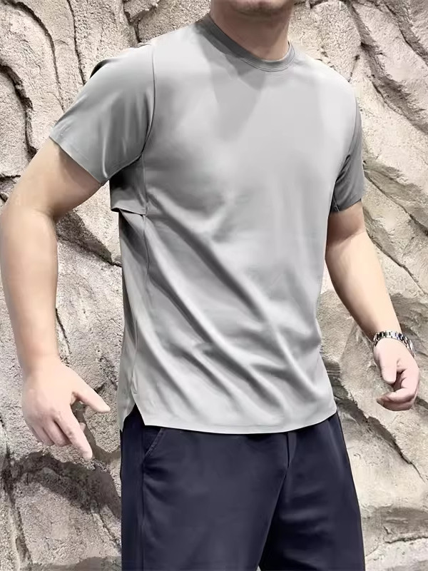 迪家款 无痕压胶立体剪裁速干透气四面弹男士户外机能圆领短袖T恤