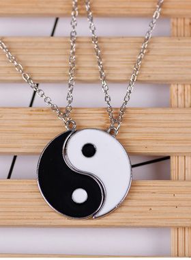新款阳光帅气情侣幸运八卦项链左右闺蜜吊坠百搭长款好运太极配饰