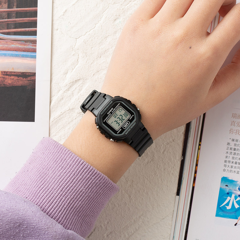 卡西欧小方块潮流女表3期免息