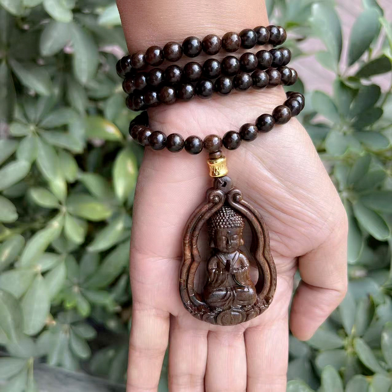 沉香木镂空佛公挂坠项链多圈手链