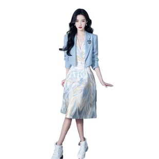 2025春装新款轻奢高级感女人味气质小香风蓝色西装外套连衣裙套装