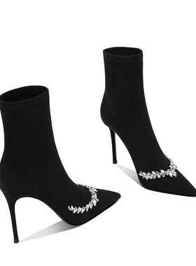 黑色绒面高跟短靴女2025年新款法式水钻尖头细跟弹力靴加绒瘦瘦靴