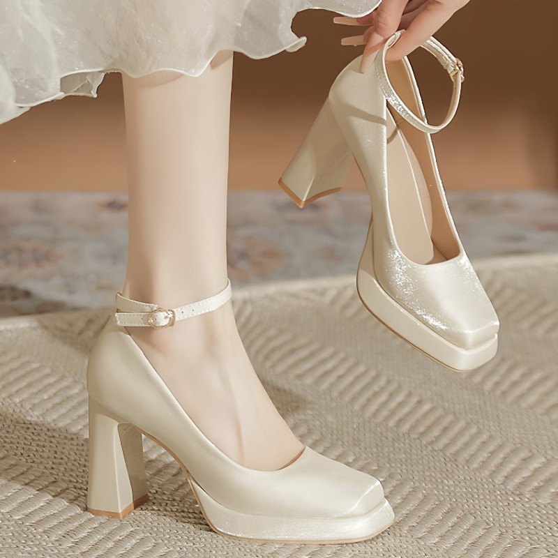 法式缎面玛丽珍高跟鞋女婚纱主婚鞋神器防水台小个子单鞋温柔风鞋