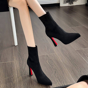 性感黑色红底高跟鞋2025年新款防水台短靴女小粗跟尖头弹力瘦瘦靴