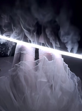 充电发光刀光剑袖白雪白死神木刀拔刀剑竹刀花抖音武士刃白色现货