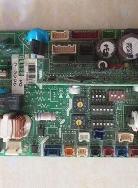 日立中央空调电脑板17C88841A 内机主板17B43416F P3996