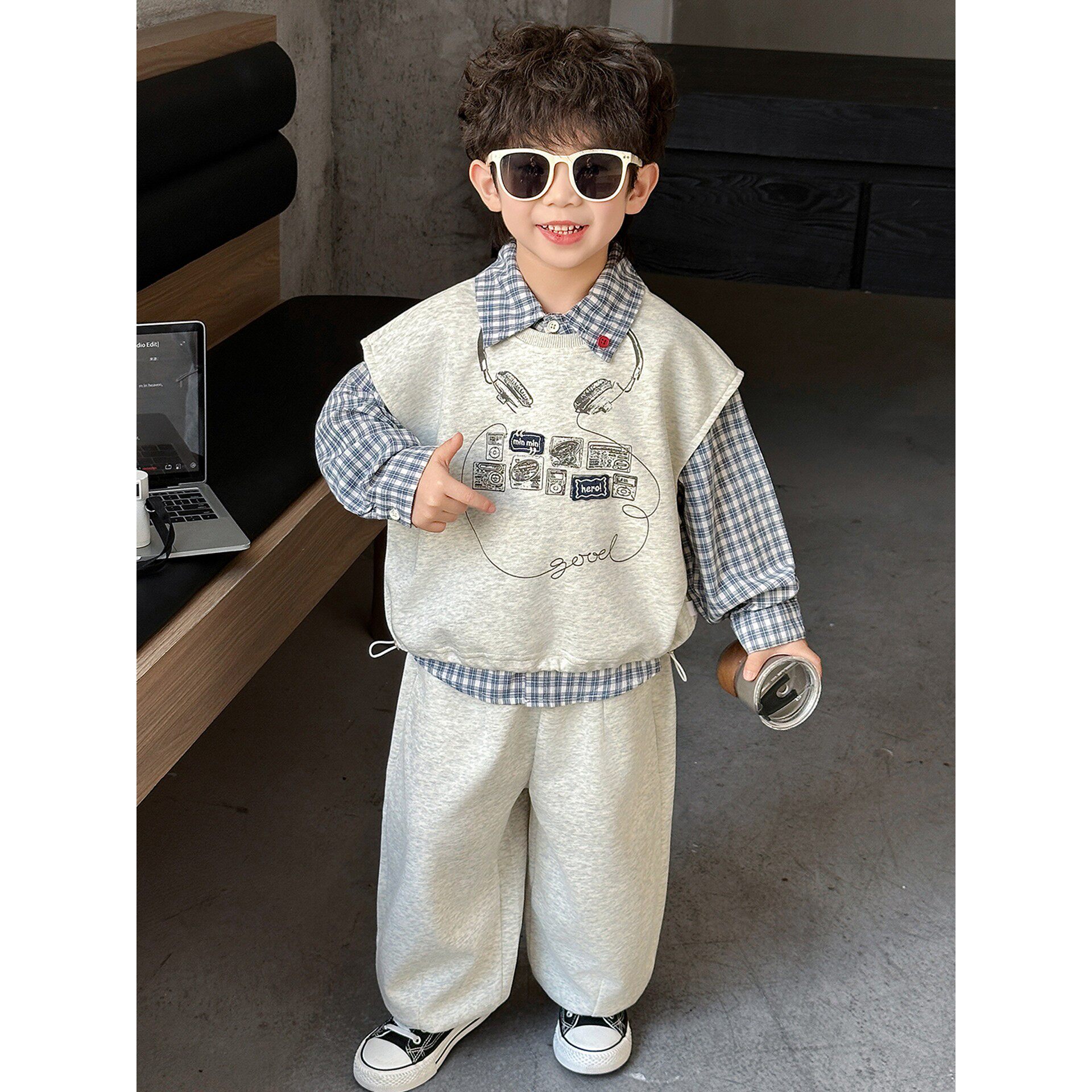 男童春装套装2026新款男宝宝韩版格子衬衫马甲三件套儿童春秋衣服