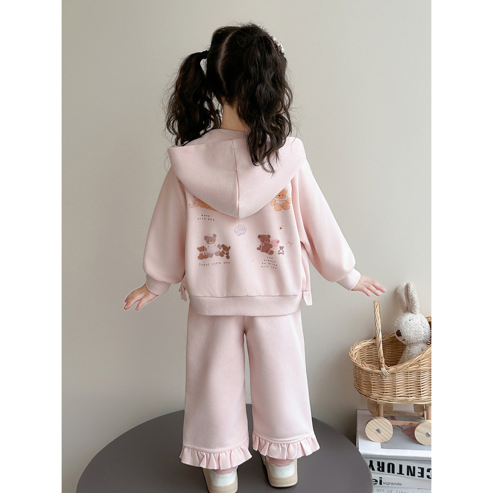 女童运动套装春装2026新款儿童休闲连帽两件套女孩春秋季外出衣服