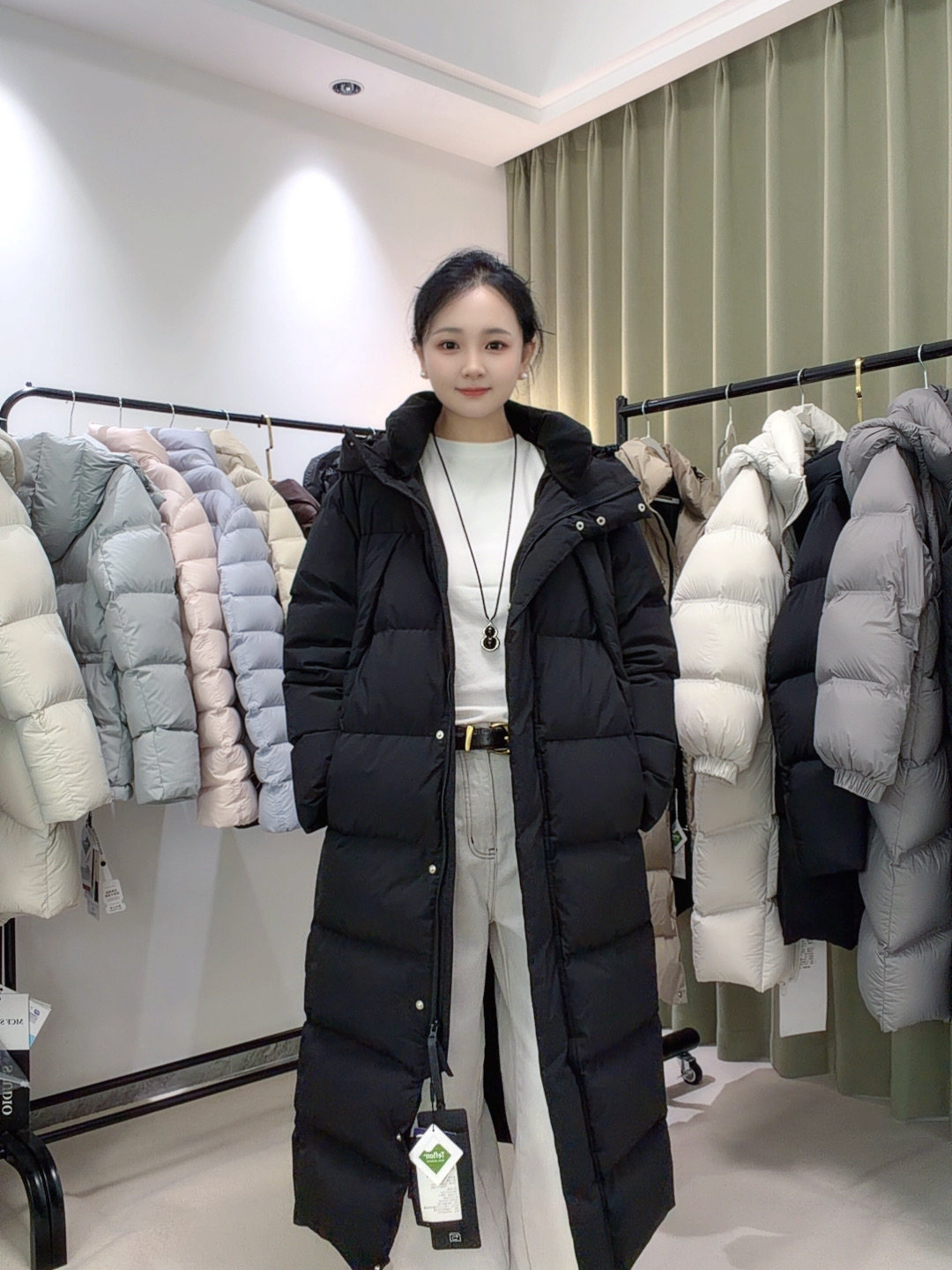 高端鹅绒服行走的鹅绒被！【三星90鹅绒】直筒连帽长款羽绒服女图片