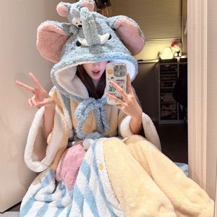 长毛绒连帽睡袍女款秋冬季加厚保暖宽松斗篷浴袍长裤两件套家居服