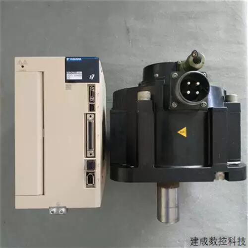 议价伺服马达SGD7S-200A00A002SGM7G-13A7C61SGD7S-120A00A002