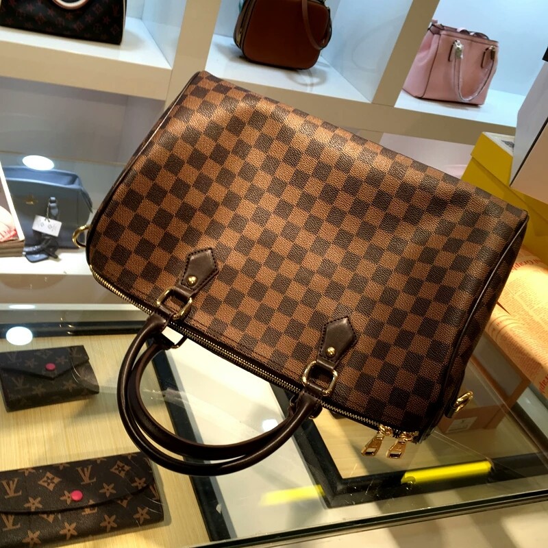 高级感真皮女包轻奢经典老花棋盘格枕头包中古百搭折叠包波士顿包