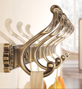 进门衣服挂钩壁挂排钩欧式挂衣钩复古墙壁衣帽钩墙上门后衣勾仿古