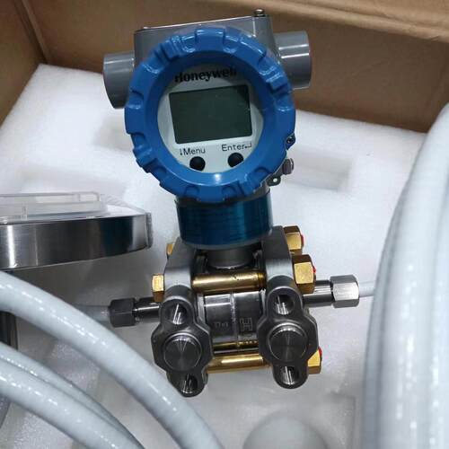 变送器STR735D-21CC3B0-AFAAA21A0-G-AHS-11S-A-00A0-00-0000