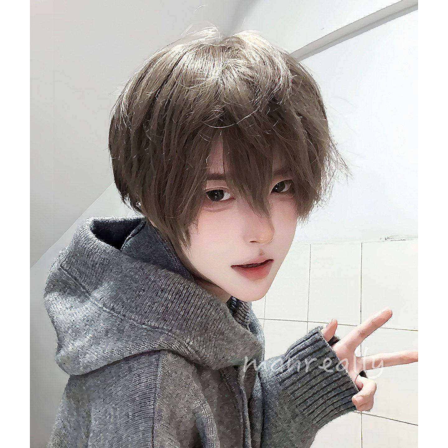 漫真假发男短发冷棕色韩系图片