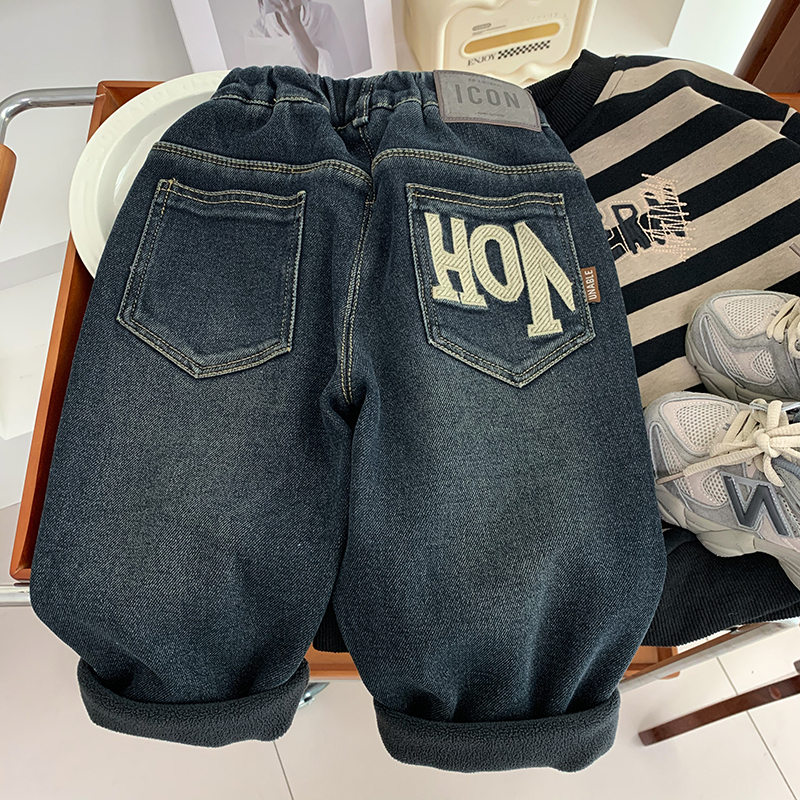 男孩柔软弹力加绒牛仔裤保暖裤子