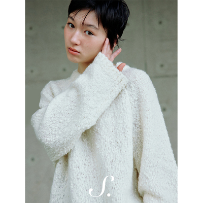 纯白色绵羊毛豆豆纱针织长袖