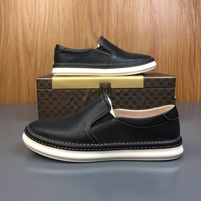 2025新款舒适休闲透气一脚蹬男鞋